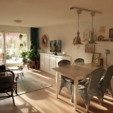 Beachhouse Engelbert Апартаменты Зандфорт