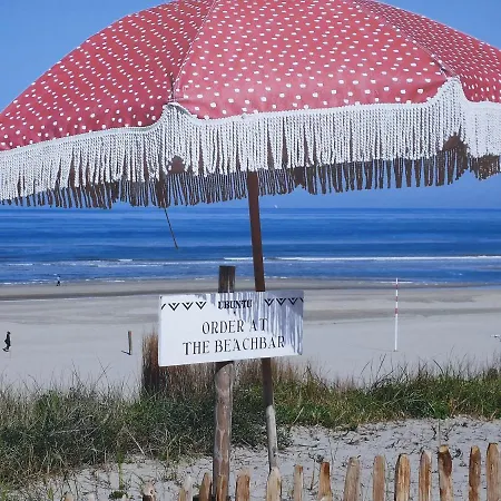 Beachhouse Engelbert Апартаменты *