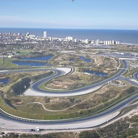 Beachhouse Engelbert アパート *